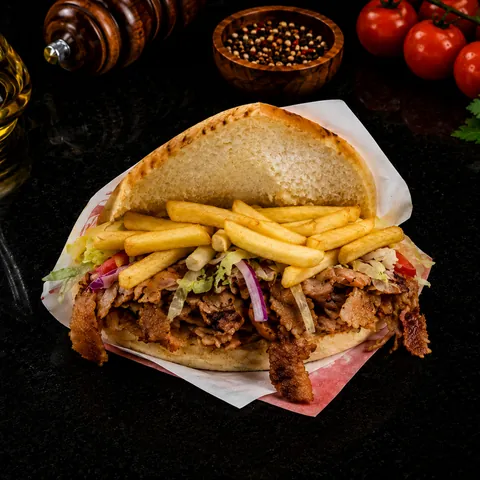 Döner Kebab with Fries